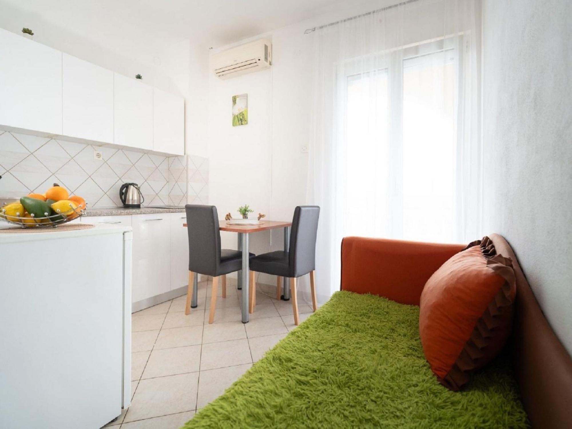 Apartments Milic - One Bedroom Apartment With Sea View And Terrace Gornji Karin Exterior foto