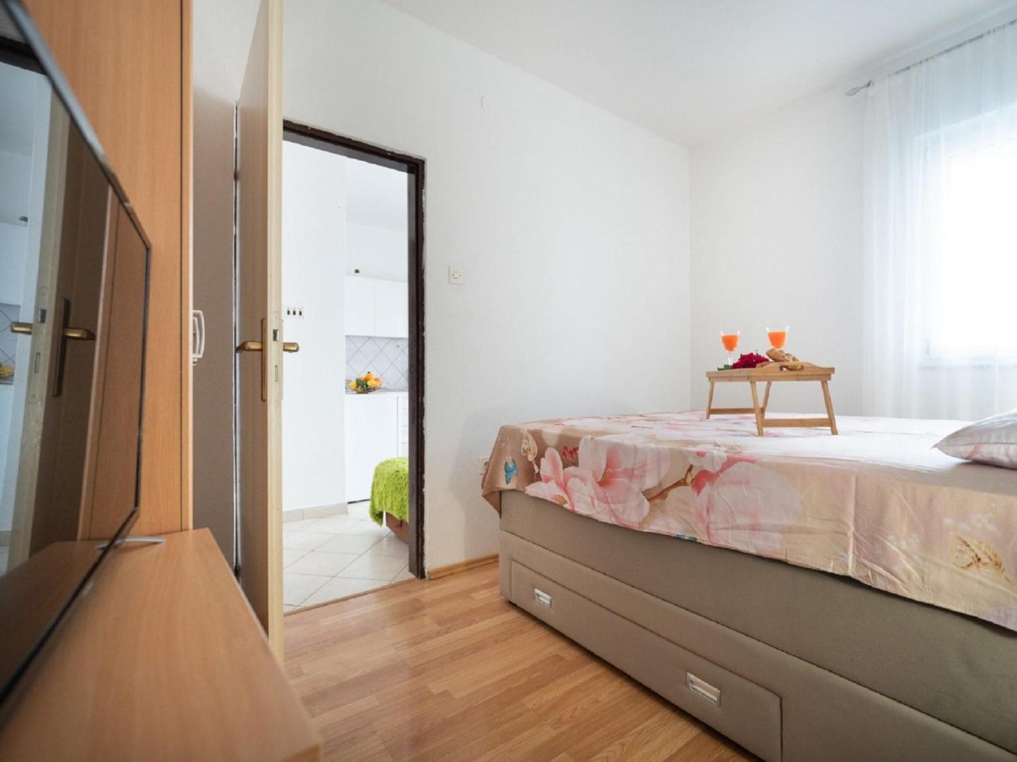 Apartments Milic - One Bedroom Apartment With Sea View And Terrace Gornji Karin Exterior foto